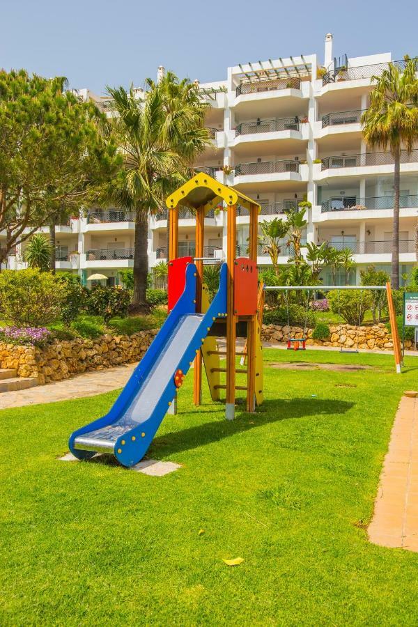 1Br Beachfront Complex - Mi Capricho Sitio de Calahonda Bagian luar foto