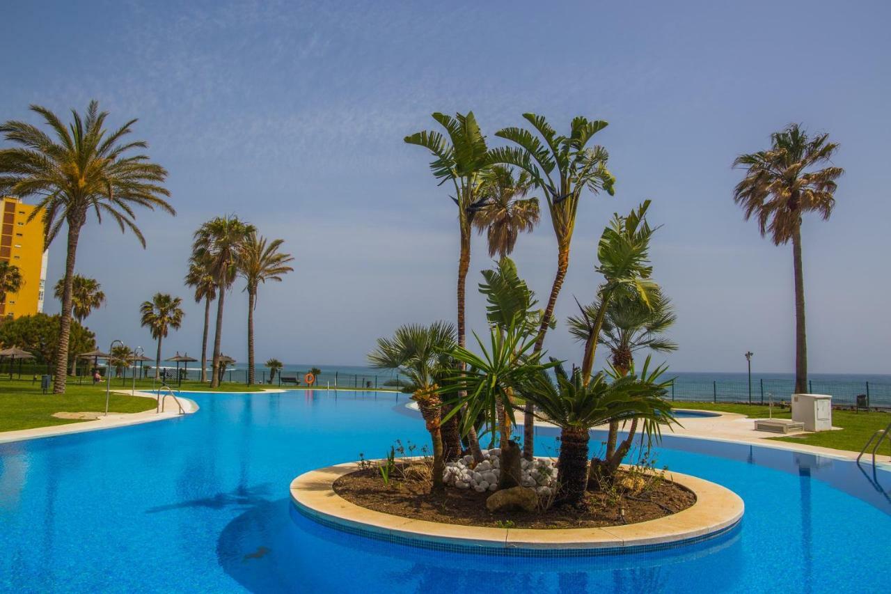 1Br Beachfront Complex - Mi Capricho Sitio de Calahonda Bagian luar foto