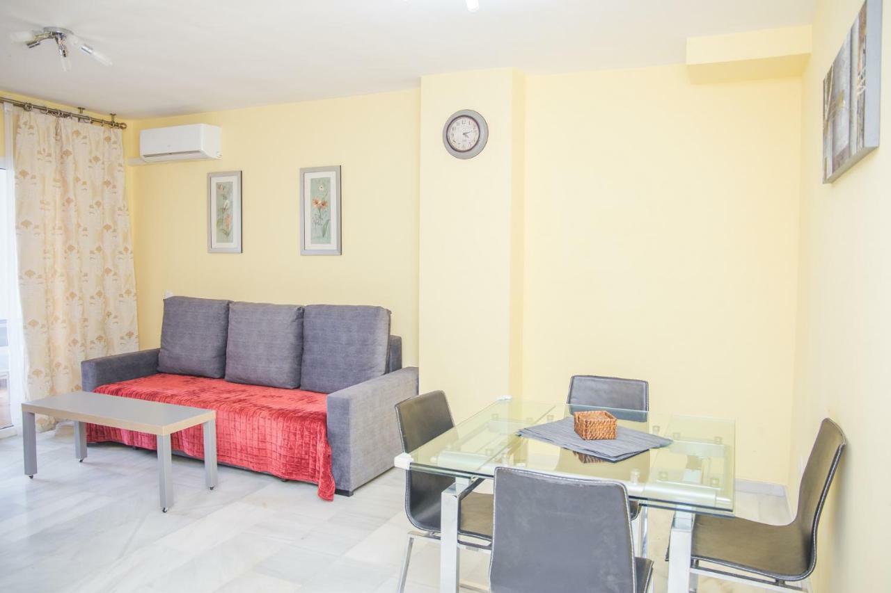 1Br Beachfront Complex - Mi Capricho Sitio de Calahonda Bagian luar foto